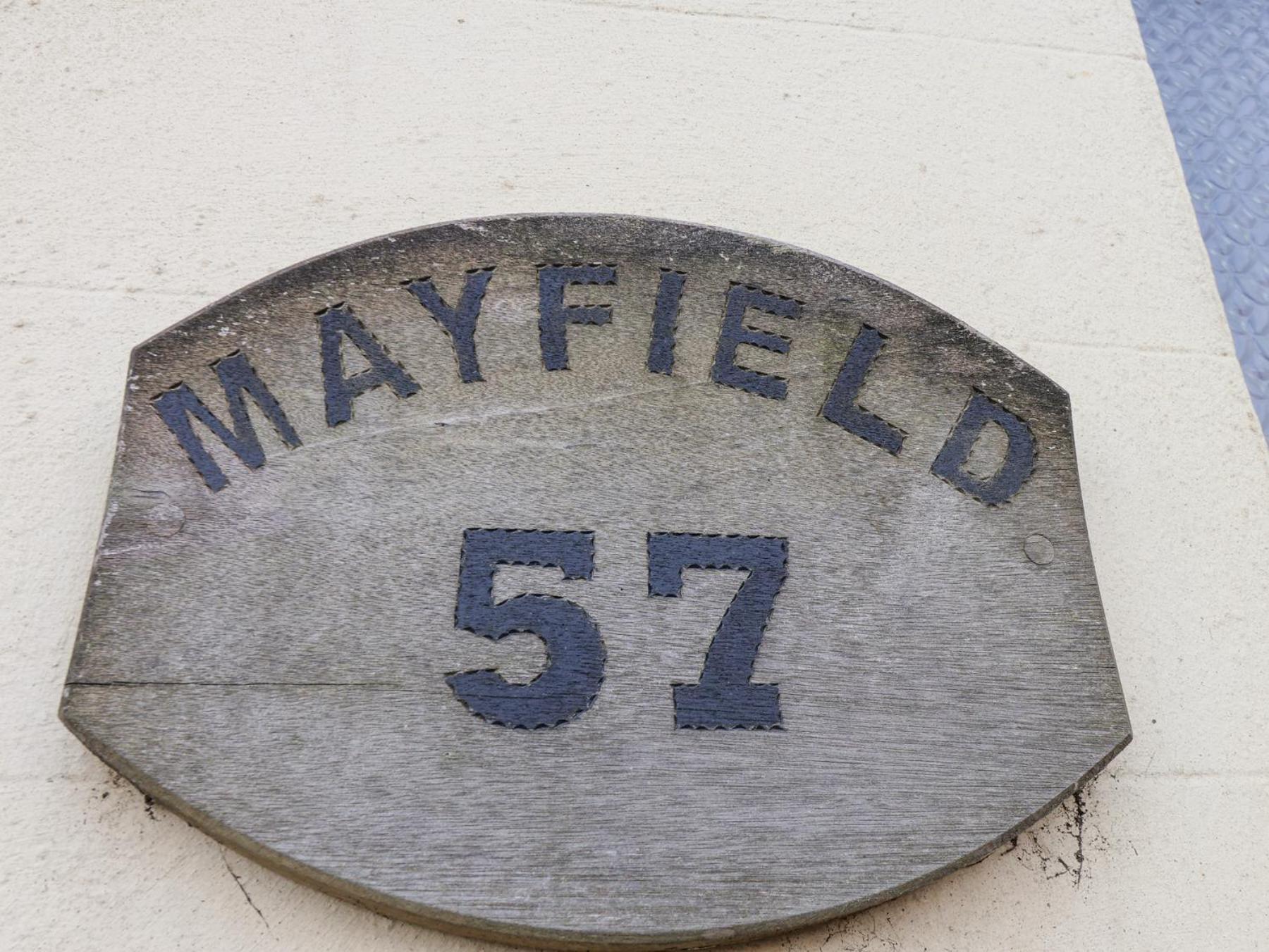 Holiday home Mayfield Manor *