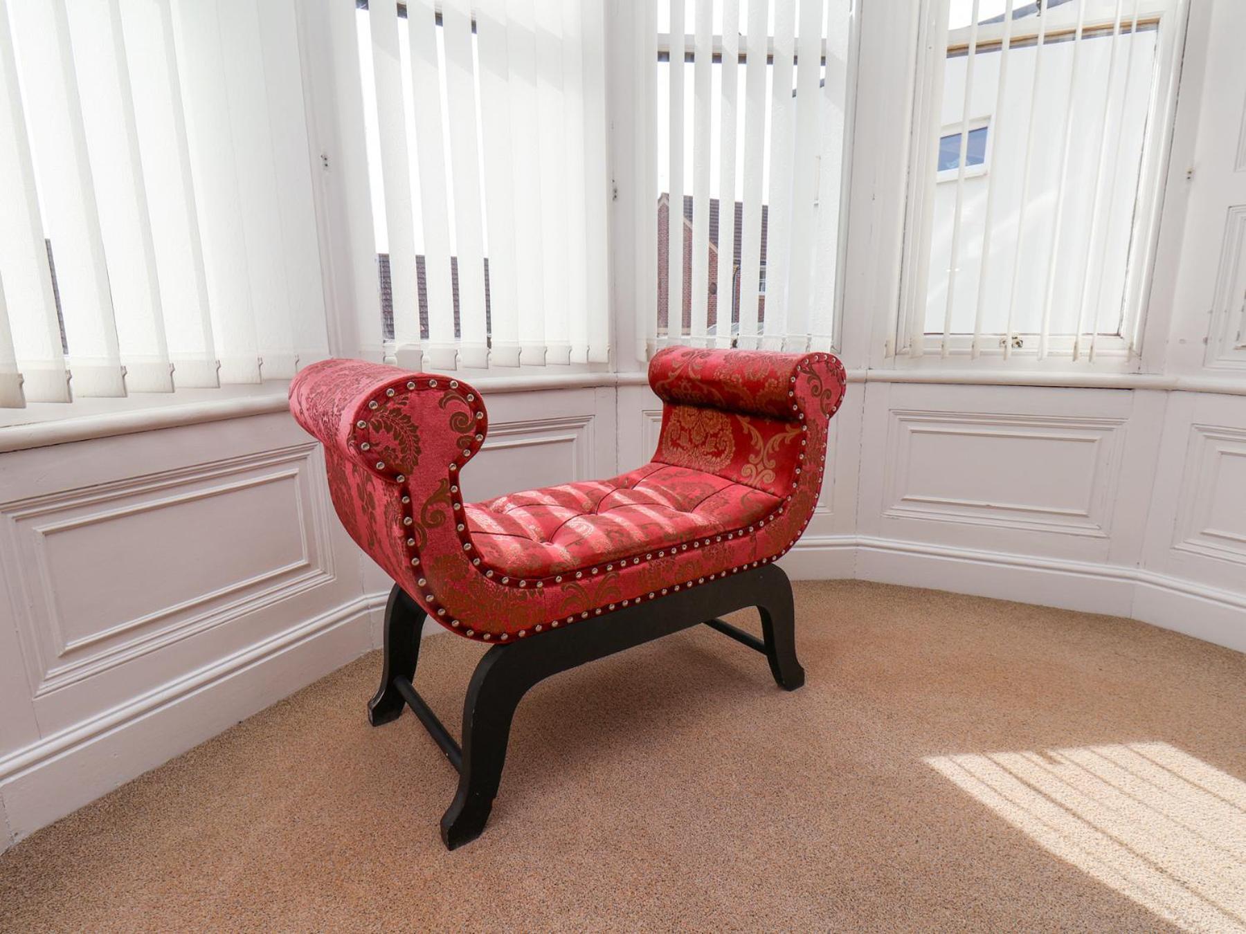 Holiday home Mayfield Manor